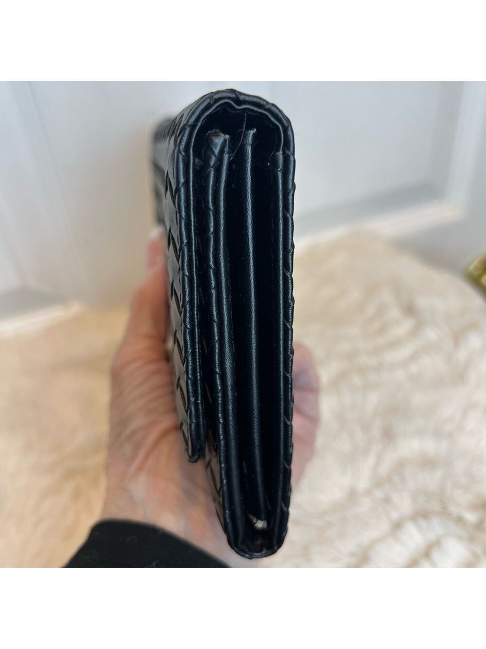 UU BLACK WEAVE FAUX LEATHER CLUTCH WALLET - Picture 11 of 15